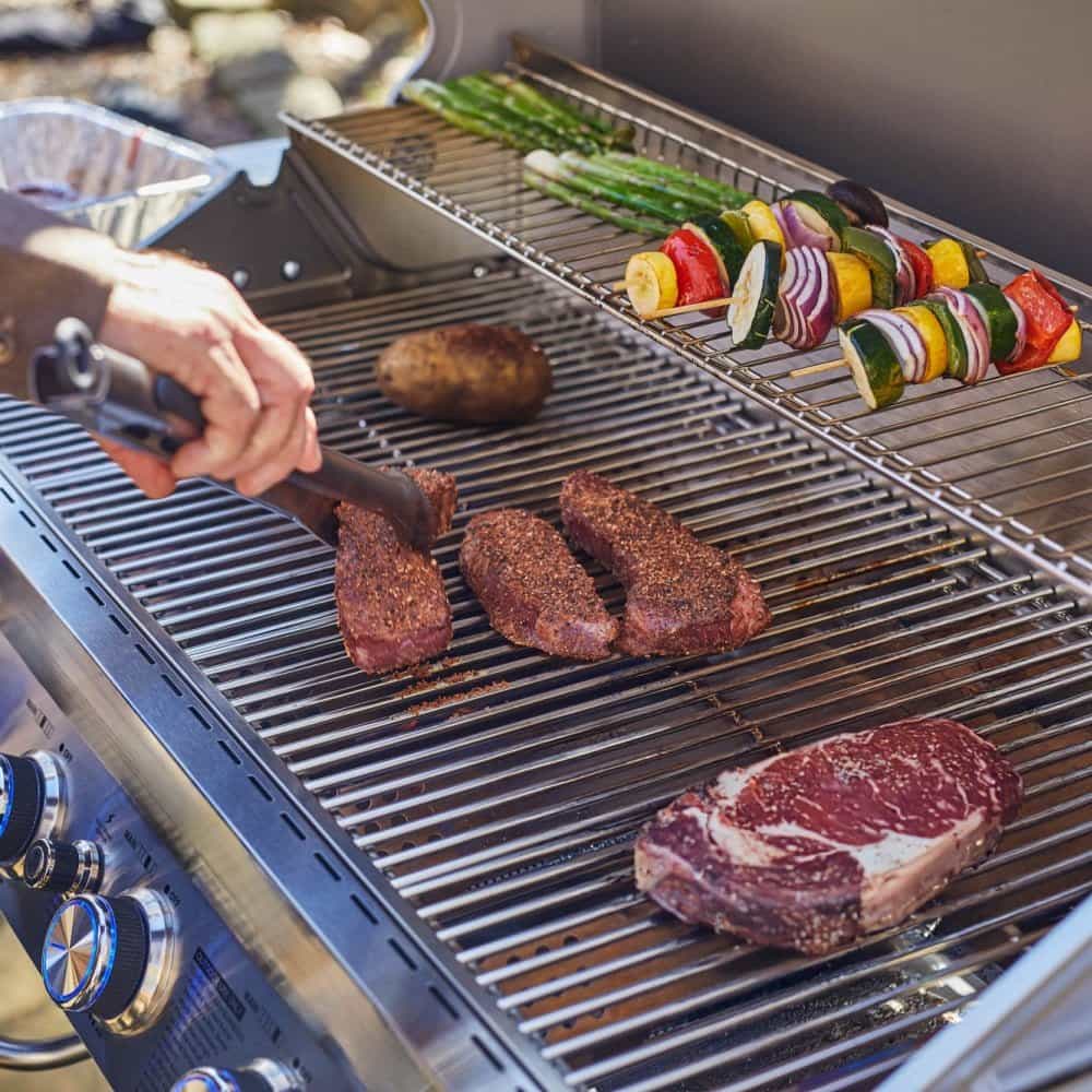 77352 | Full Stainless Propane Gas Grill - Image 47