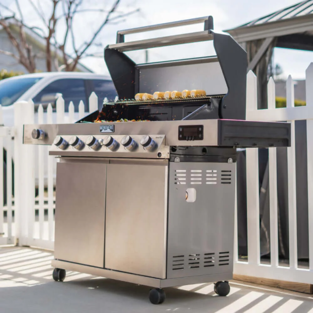 Denali 605 | Stainless Smart Tech Natural/Propane Gas Grill - Image 13
