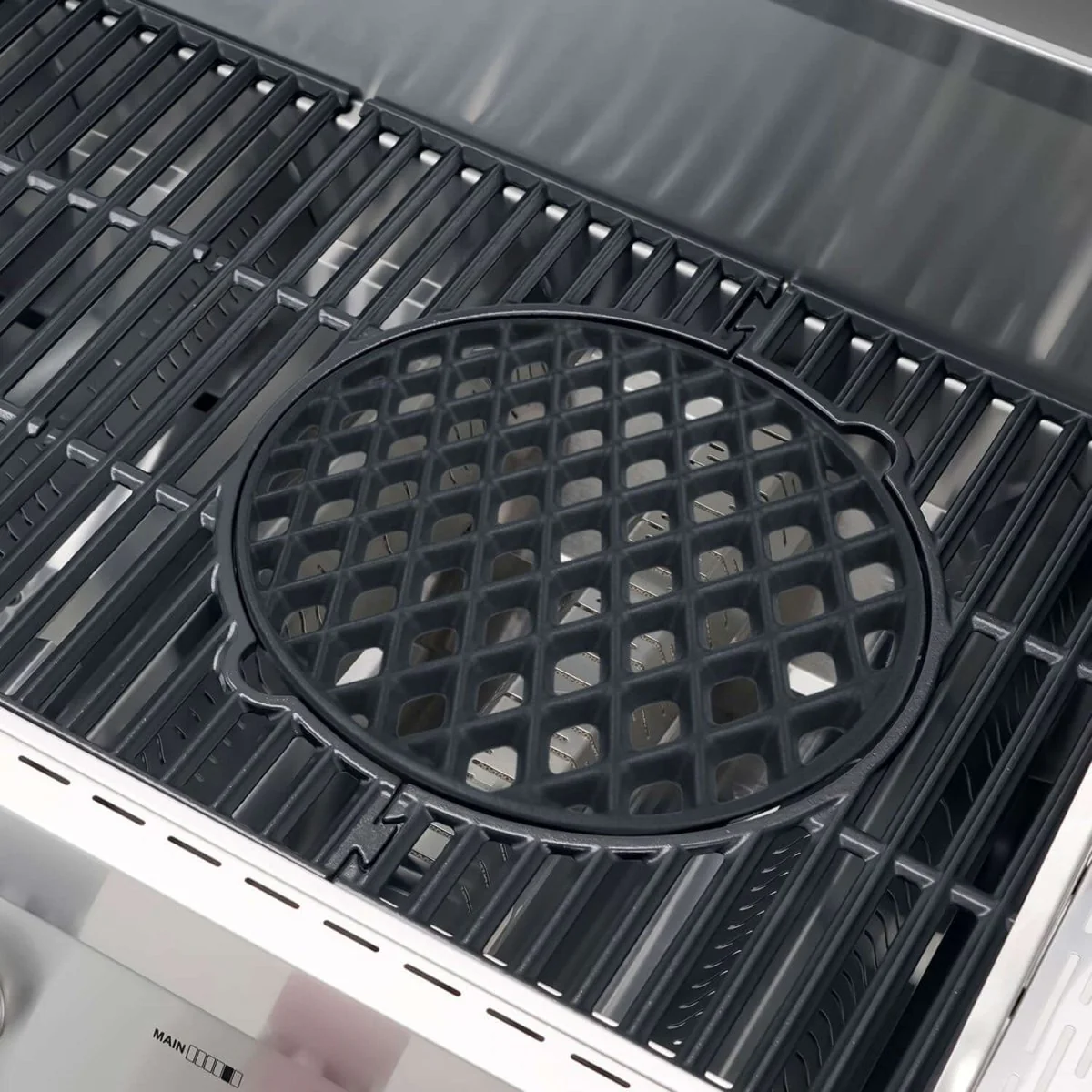 Denali 605Pro | Stainless Smart Propane Gas Grill - Image 45