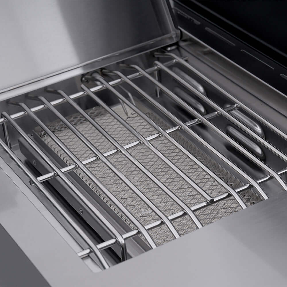 Eminence 605 | Master Power Stainless Natural/Propane Gas Grill - Image 16