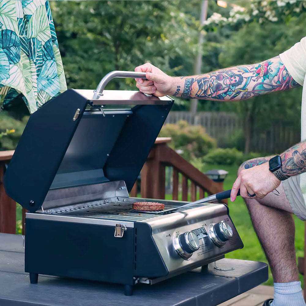 G22 | Stainless Tabletop Propane Gas Grill - Image 3