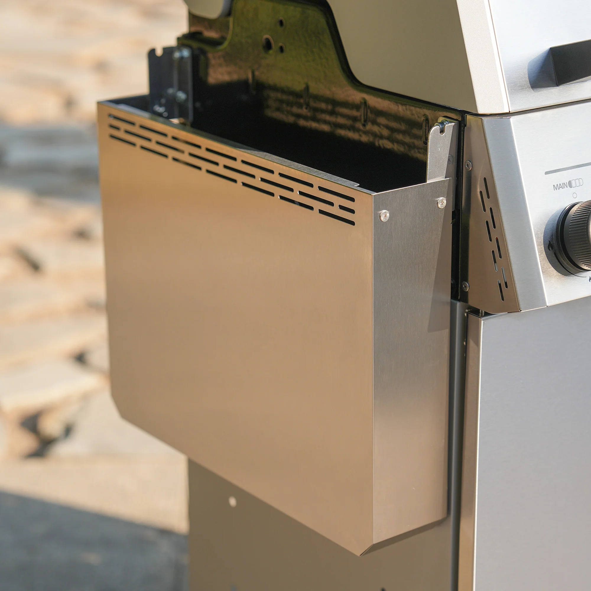 Mesa II 415BZ | Stainless Propane Gas Grill - Image 13