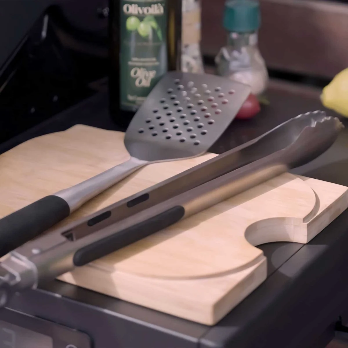 Tongs and Spatula - Image 6